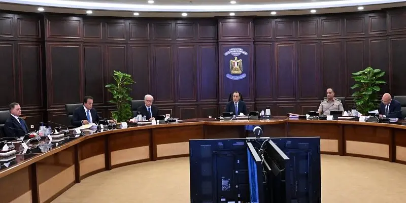 مدبولي: توجيهات رئاسية بتطوير التعليم وإعداد أجيال مؤهلة لسوق العمل