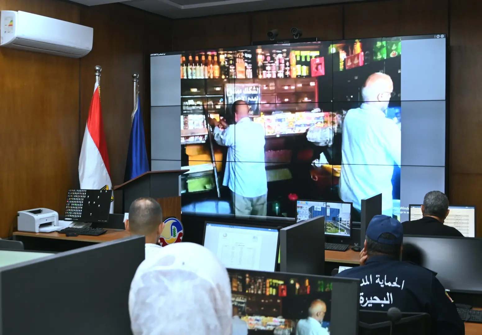 محافظ البحيرة تتابع إنتظام أعمال الموجة الـ30 لإزالة التعديات في يومها الأول - img 20260829 wa0047