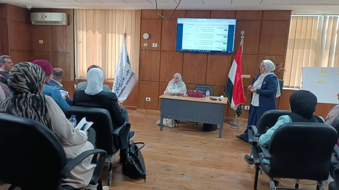 خطوة جديدة نحو الاعتماد.. جامعة دمنهور تؤهل كلية الهندسة للتميز المؤسسي