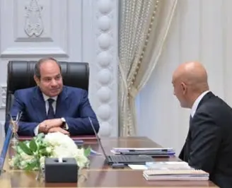 السيسي يوجه بصرف علاوة المعلمين المجتازين دورات الأكاديمية العسكرية في سبتمبر