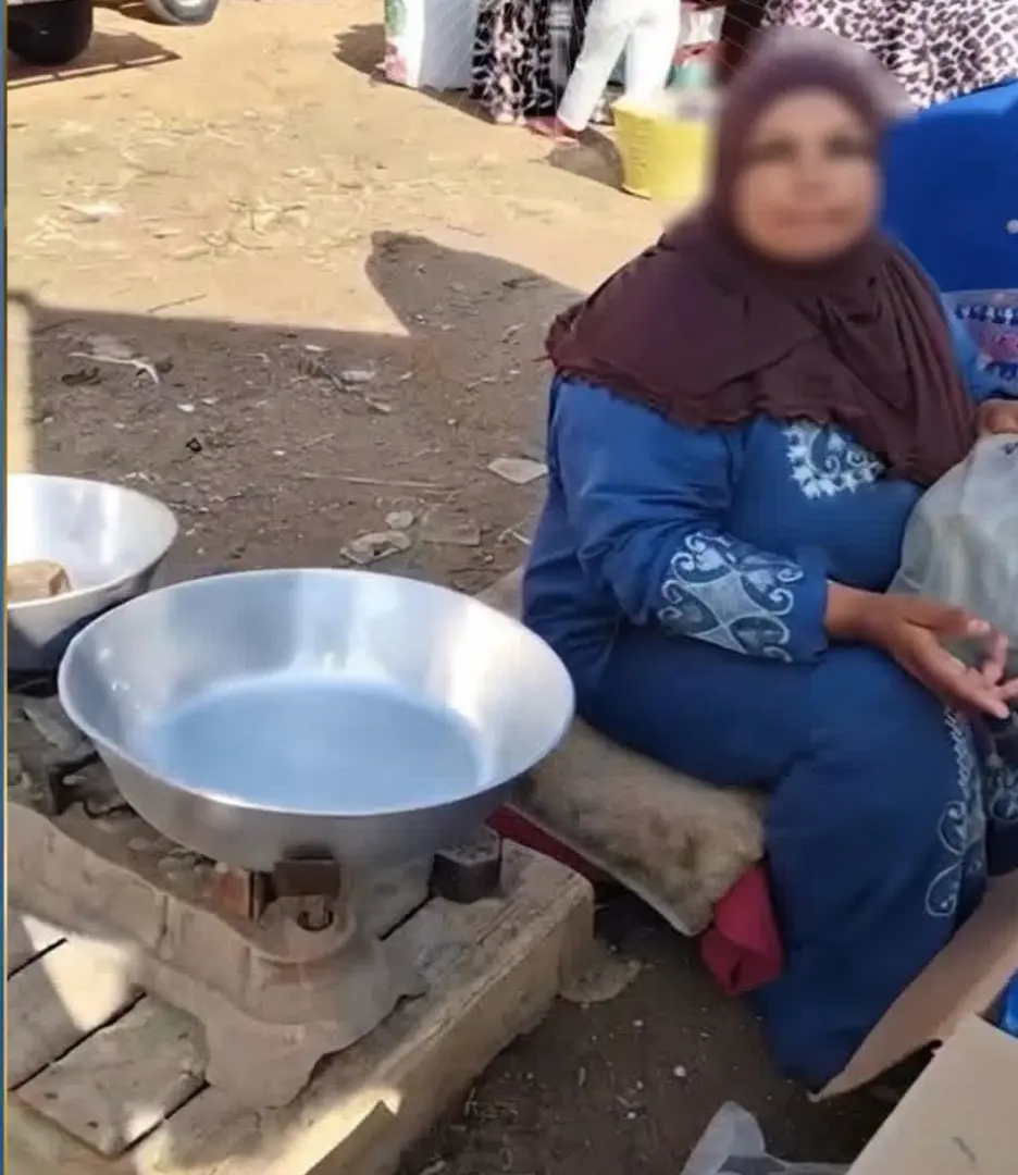 «ادفع عشان تفرش».. الأمن يكشف حقيقة فيديو فرض إتاوة على بائعي سوق بالشرقية