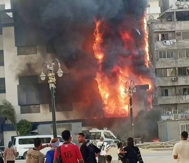 مصرع 4 أطفال وإصابة والدهم إثر حريق مأساوي داخل شقة بالهرم