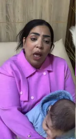 تطورات جديدة في واقعة صفع رضيع على يد والدته.. حجز الأم وتسليم الطفل إلى عمته