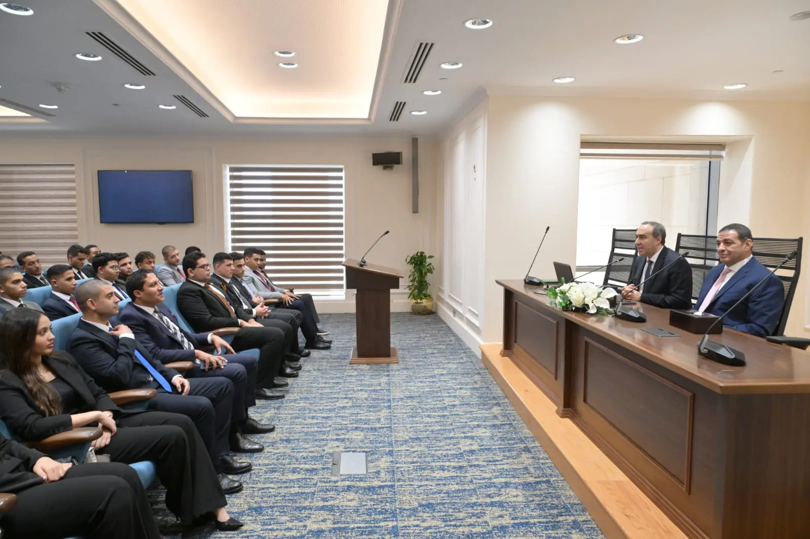 مجلس النواب يستقبل وفدًا من متدربي معهد البحوث الجنائية والتدريب من طلبة كلية القانون