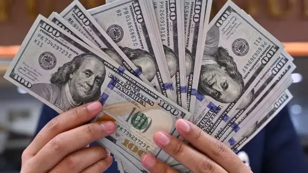 الأخضر بكام؟ أسعار الدولار اليوم الثلاثاء 24 مارس 2026 في البنوك الحكومية