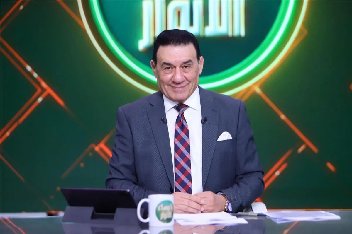مدحت شلبي: كامويش لو شارك مع الأهلي.. لقطاته ستُعرض على «نايل كوميدي»