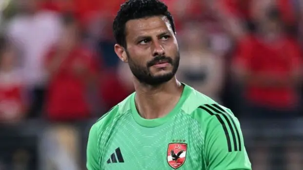 الأهلي يحسم مصير محمد الشناوي في الموسم المقبل