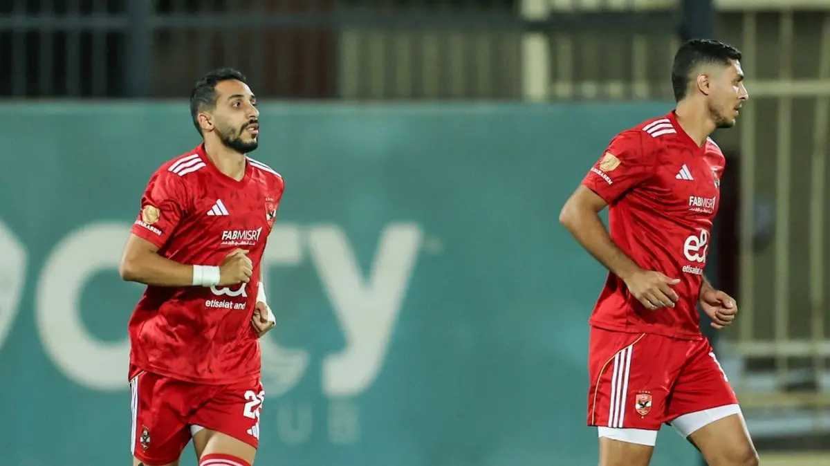 الأهلي يفتح الباب أمام رحيل نجم الفريق مجانًا