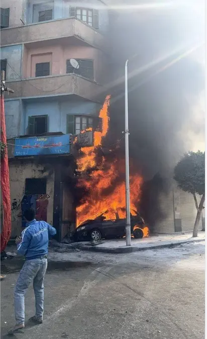 بدون إصابات.. السيطرة على حريق هائل بـ «لوكاندة النهر الخالد» في وسط القاهرة