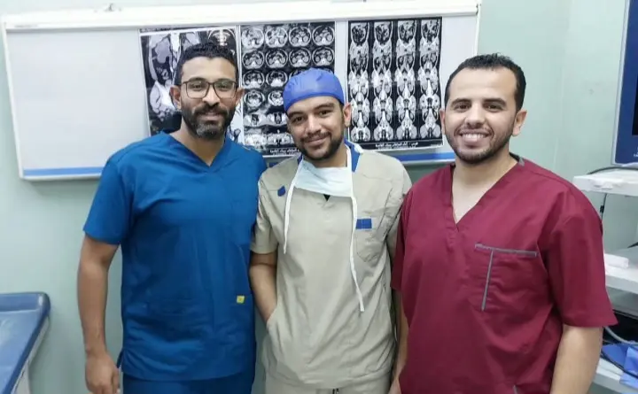 فريق طبي بمستشفى قنا الجامعي ينقذ حياة أم وجنينها بعد جراحة دقيقة