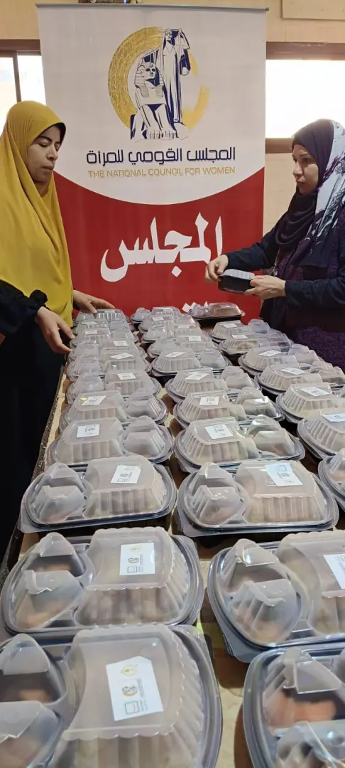 740 وجبة ساخنة من «مطبخ المصرية بإيد بناتها» لدعم الأسر الأولى بالرعاية في البحيرة - whatsapp image 2026 02 20 at 213118