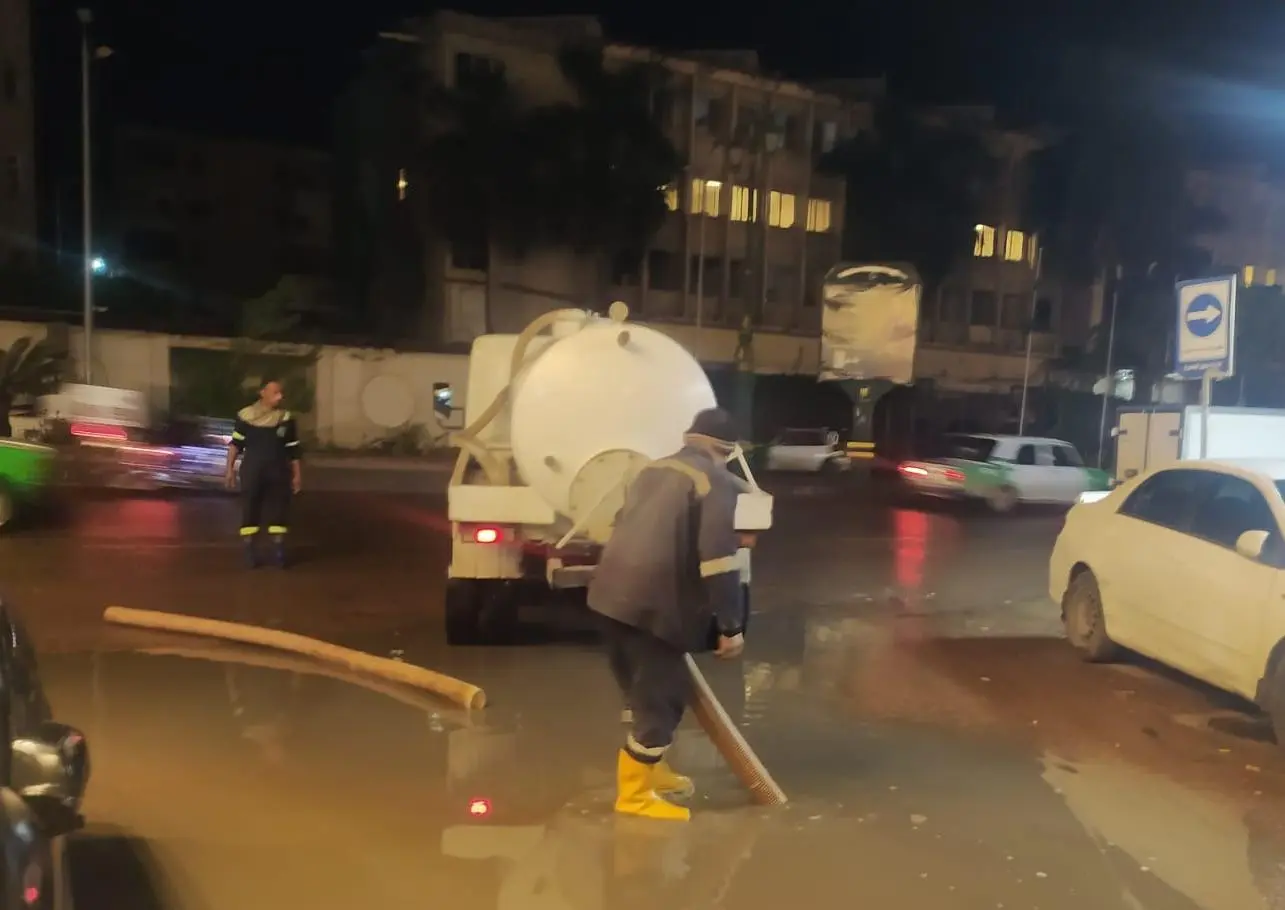 محافظ البحيرة: العمل مستمر دون توقف حتى إزالة آثار الأمطار بالكامل - whatsapp image 2026 03 25 at 223652