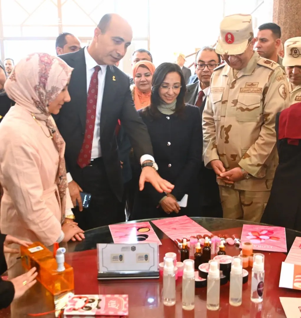 محافظ البحيرة:  بناء الوعي هو خط الدفاع الأول لحماية الأمن القومي.. والشباب هم درع المستقبل - whatsapp image 2026 04 02 at 173807 2