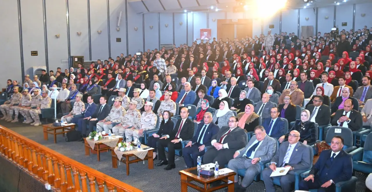 محافظ البحيرة:  بناء الوعي هو خط الدفاع الأول لحماية الأمن القومي.. والشباب هم درع المستقبل - whatsapp image 2026 04 02 at 173810