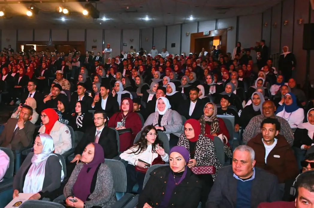 محافظ البحيرة:  بناء الوعي هو خط الدفاع الأول لحماية الأمن القومي.. والشباب هم درع المستقبل - whatsapp image 2026 04 02 at 173811 2