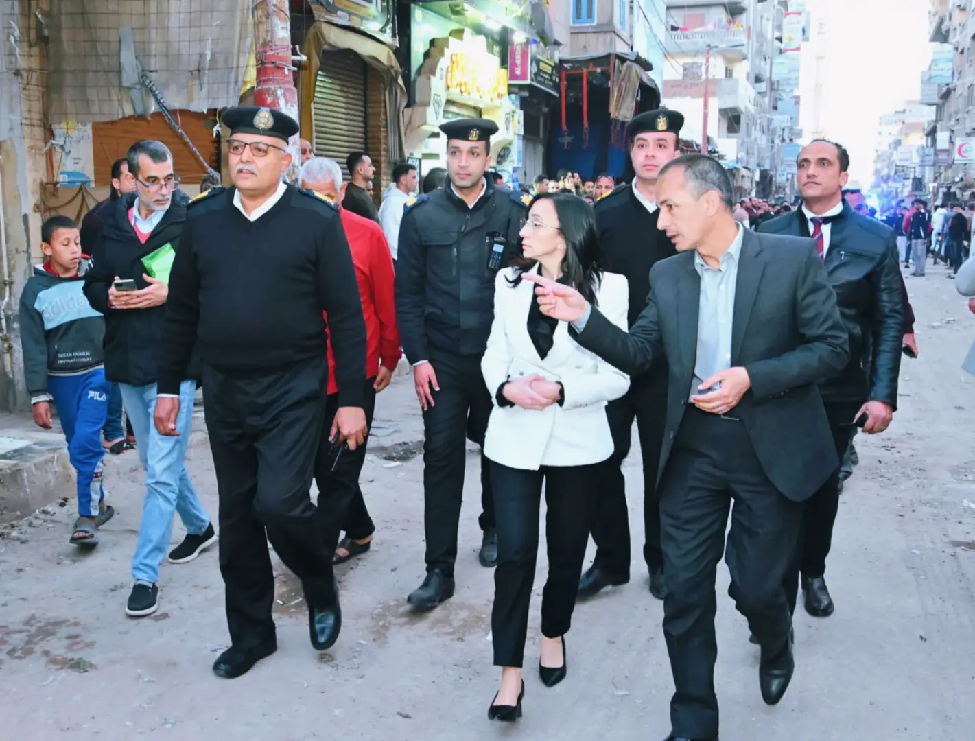 محافظ البحيرة تتابع ميدانيًا رفع الإشغالات بشارع ناصر بأبو حمص.. صور - whatsapp image 2026 04 10 at 132419