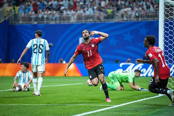 فيفا يحسم مصير حكم «الفار» في مباراة مصر والأرجنتين