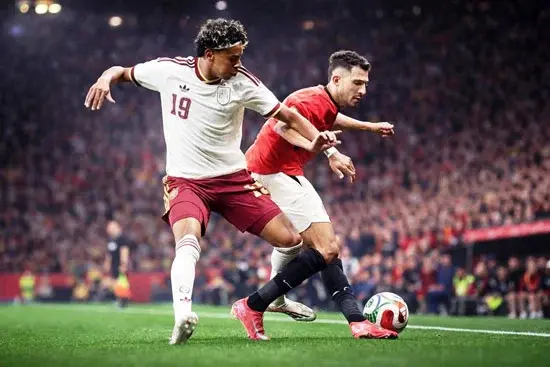 منتخب مصر يتعادل مع إسبانيا في برشلونة وديًا استعدادا لكأس العالم.. صور - 1000508223