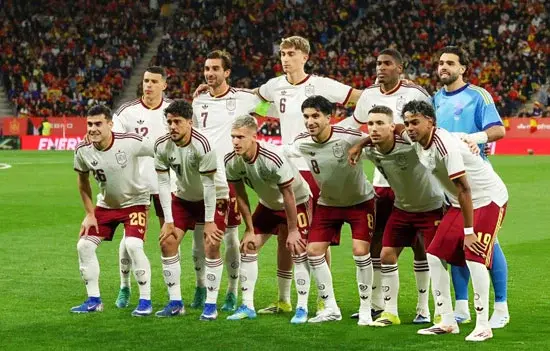 منتخب مصر يتعادل مع إسبانيا في برشلونة وديًا استعدادا لكأس العالم.. صور - 1000508227