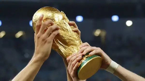 تردد قناة المجانية الناقلة لمباراة منتخب مصر وبلجيكا، تتجه أنظار الملايين من جماهير الكرة المصرية والعربية نحو المستطيل الأخضر، حيث يقص المنتخب الوطني المصري شريط مبارياته في بطولة كأس العالم 2026