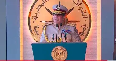 الرئيس السيسي يوجه بتنشيط الحياة الحزبية وإجراء انتخابات المجالس المحلية