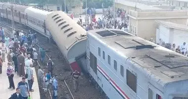 خروج عربة قطار عن القضبان بمحطة محلة روح بالغربية وإصابة 14 شخصاً