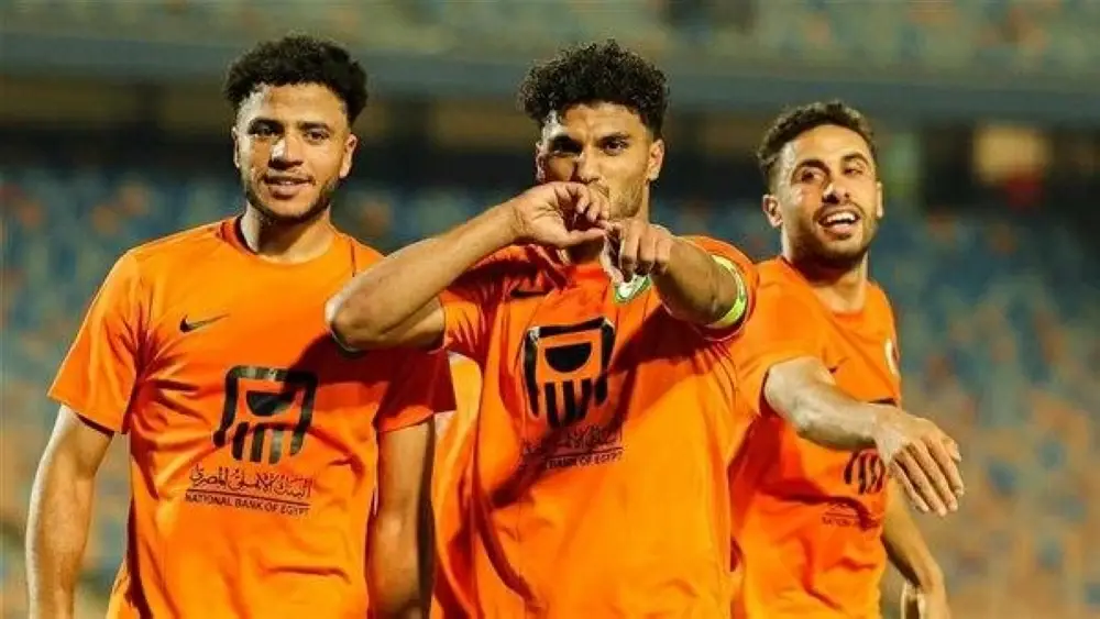 البنك الأهلي يحسم مصير أسامة فيصل