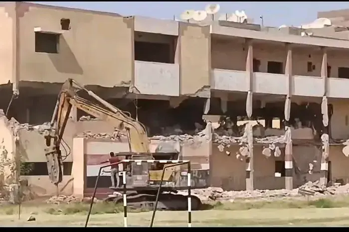 تعليم الأقصر تحسم الجدل حول مصير مدرسة الثانوية العسكرية وتكشف حقيقة تخصيصها للعمال
