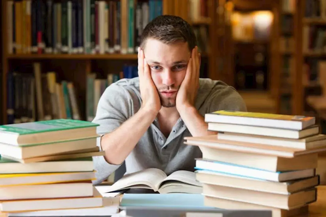 لطلاب الثانوية العامة.. طرق بسيطة لتقليل التوتر خلال الامتحانات