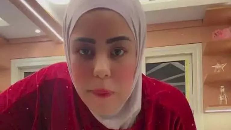 حبس البلوجر أم مكة سنة في قضية غسل أموال