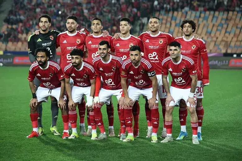 الأهلي يعدل موعد مباراتيه الوديتين قبل استكمال الموسم