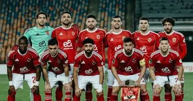 استبعاد الشناوى وظهور سيحا .. قائمة الأهلي لمباراة سموحة في الدوري