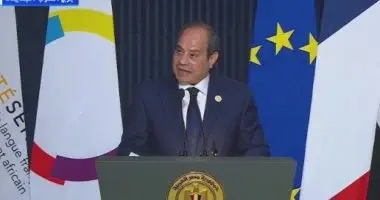 الرئيس السيسي لماكرون: أرحب بكم في مصر مهد الحضارة الإنسانية ومنارة العلم