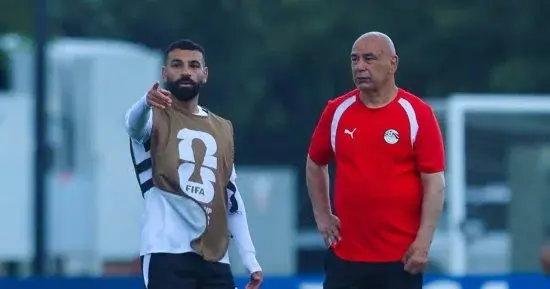 مصر وأنجولا.. التعادل السلبي يسيطر على المباراة وخروج محمد صلاح
