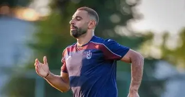 محمد صلاح يبدأ رحلته مع طرابزون سبور بأول مران استعدادًا لانطلاق الدوري التركي
