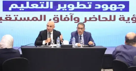 التعليم تكشف خطة شاملة لتطوير المدارس.. 500 ألف ديسك سنويًا وإنهاء الفترات المسائية