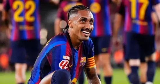 رافينيا يعيد برشلونة إلى أجواء الكلاسيكو بهدف التعادل أمام ريال مدريد