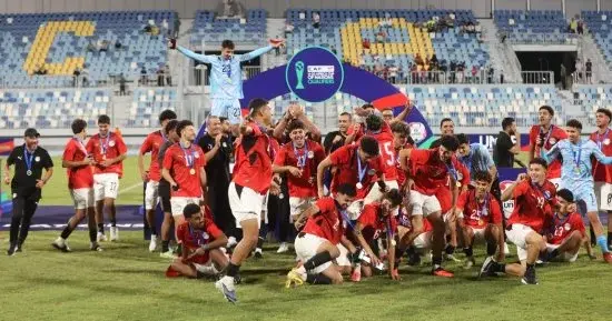 منتخب مصر للشباب يتوج ببطولة شمال أفريقيا بعد الفوز على الجزائر بثنائية