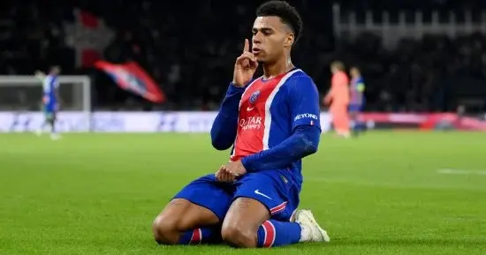 باريس سان جيرمان يتقدم على برشلونة بهدف في الشوط الأول بدوري أبطال أوروبا
