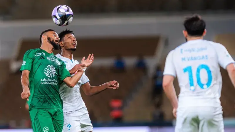 الأهلي يواجه الفتح في الدوري السعودي.. الموعد والقنوات الناقلة