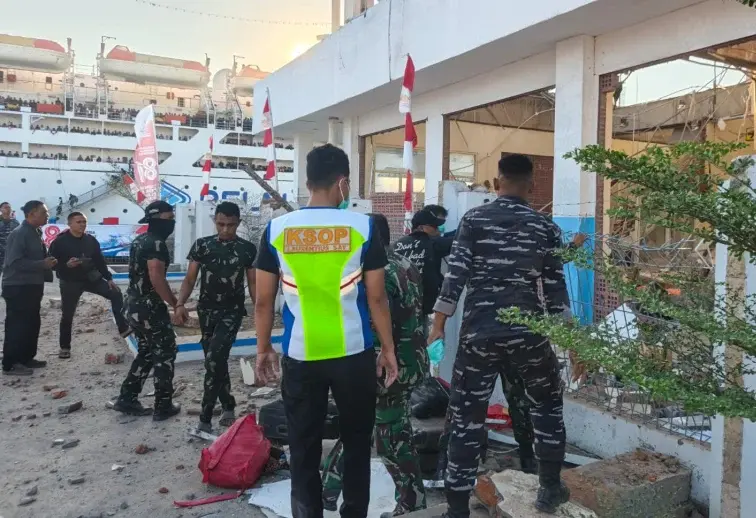 زلزال إندونيسيا.. 20 قتيلًا وتحذير تسونامي يهز جزيرة فلوريس - 222818