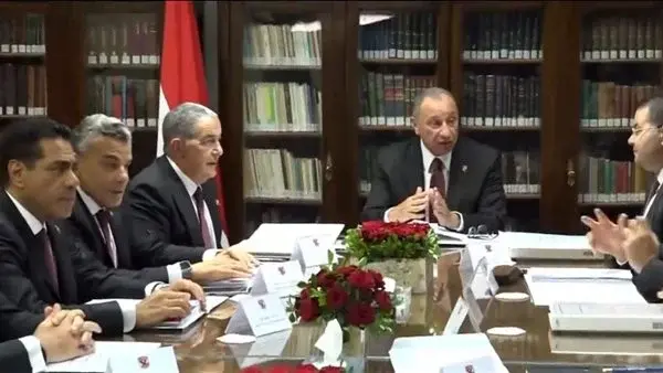 شوبير يكشف كواليس اجتماع مجلس الأهلي المقبل