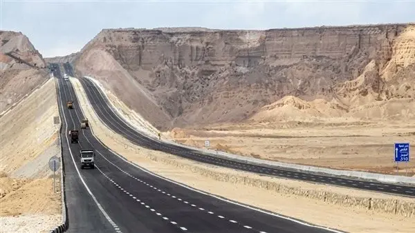 هيئة الطرق والكباري تطرح 5 مناقصات لتطوير طرق البحر الأحمر