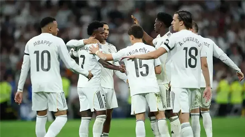 تطورات جديدة داخل ريال مدريد ترقب وحسم وتجديد للاعبين