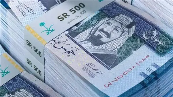ارتفاع جديد في سعر الريال السعودي أمام الجنيه المصري.. العملة تتجاوز 13.5 جنيه في بعض البنوك