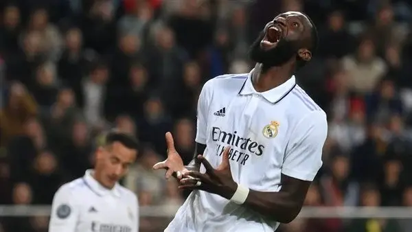 رسميًا.. ريال مدريد يجدد عقد روديجير حتى 2027