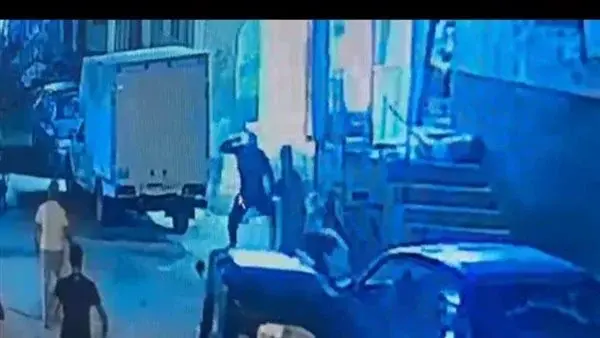 إصابة شاب بـ15 غرزة في مشاجرة بالجنزير بسبب خلافات سابقة في المحلة