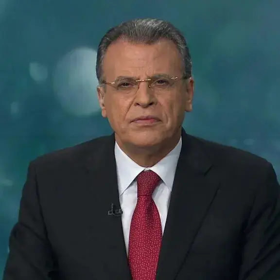 وفاة الإعلامي الفلسطيني جمال ريان مذيع قناة الجزيرة