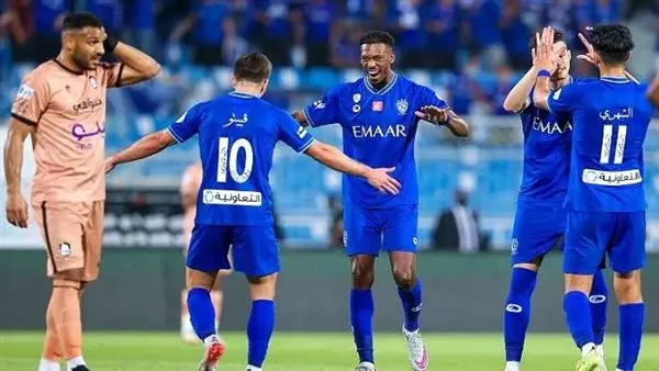 الهلال يواجه الرائد في افتتاح مشواره بكأس الملك السعودي.. الموعد والقنوات الناقلة