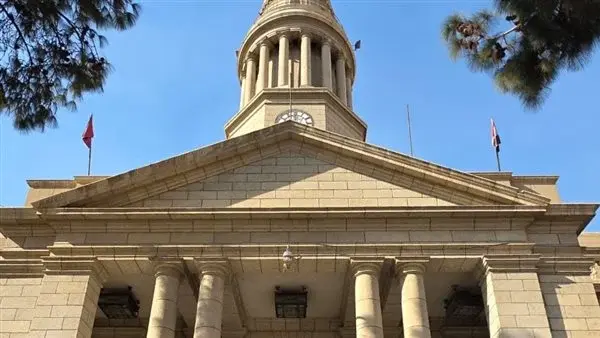 جامعة القاهرة تخصص 150 فدانًا لإنشاء قصر عيني جديد بمدينة 6 أكتوبر